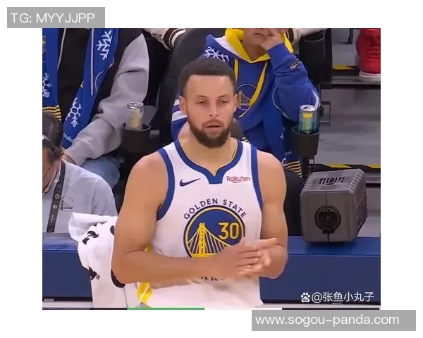 库里赞巴特勒挡拆技巧称其持球冷静能得分也能助攻队友